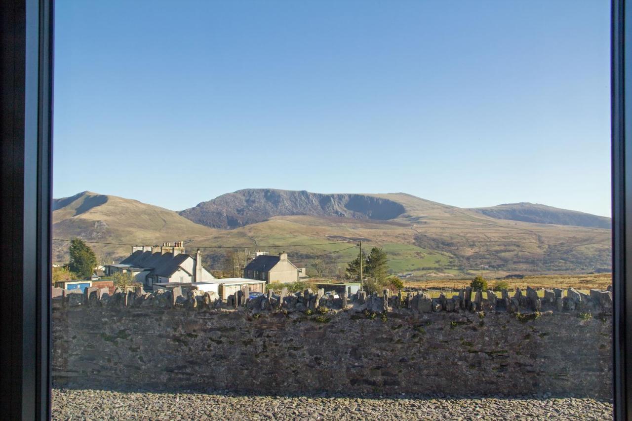 Canolfan Y Fron Nantlle Exterior photo